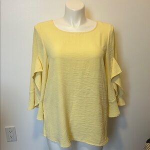 Counterparts Yellow Women's Blouse with Flutter Sleeves Size Large